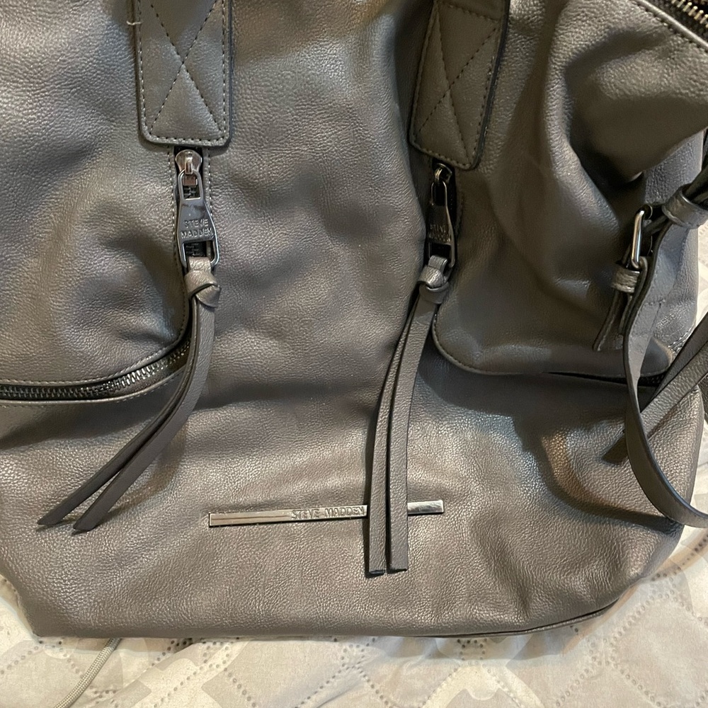 Steven Madden Grey/Gun Metal Purse - Picture 5 of 7